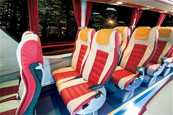 亚星YBL6148H2QCP1客车(天然气国五24-65座)