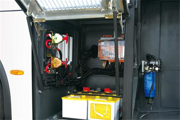 亚星YBL6127HQCP客车(天然气国五24-72座)