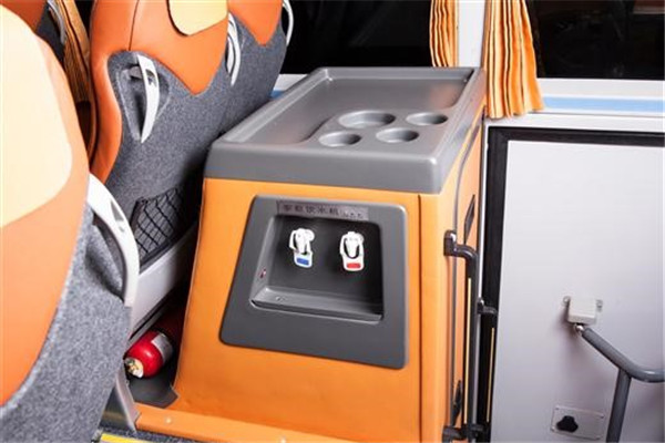 亚星YBL6125H1QCP1客车(天然气国五24-59座)