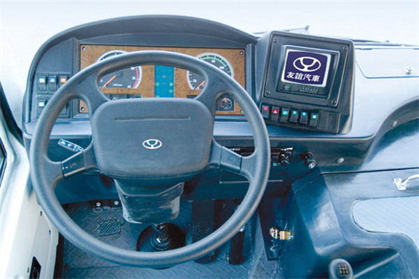 友谊ZGT6852NV公交车(天然气国五18-37座)