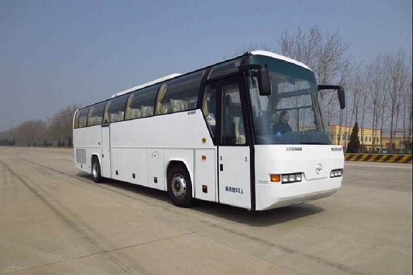 北方BFC6120L1D5J客车(柴油国五24-55座)