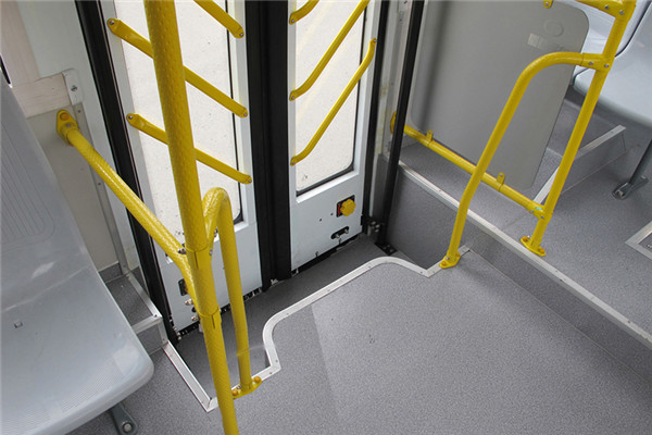 蜀都CDK6732CEG5公交车(天然气国五14-24座)