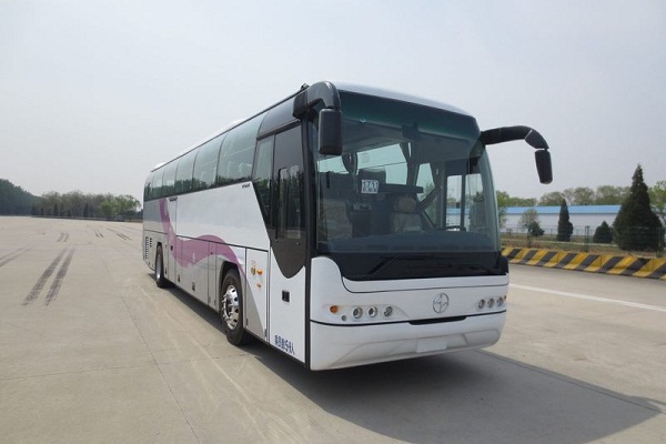 北方BFC6125T1D5客车(柴油国五24-54座)