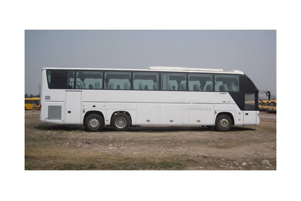 宇通ZK6132HNQ1S客车(天然气国五25-55座)