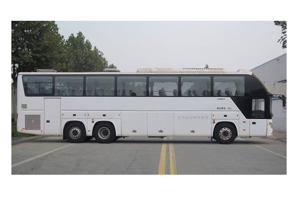 宇通ZK6132HNQ1E客车(天然气国五24-59座)