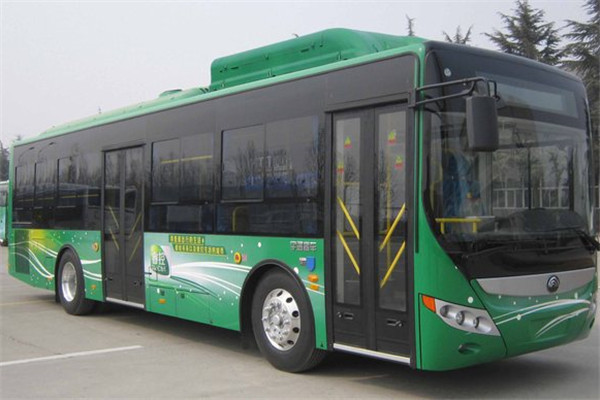 宇通ZK6105CHEVNPG35插电式公交车(天然气/电混动国五10-39座)
