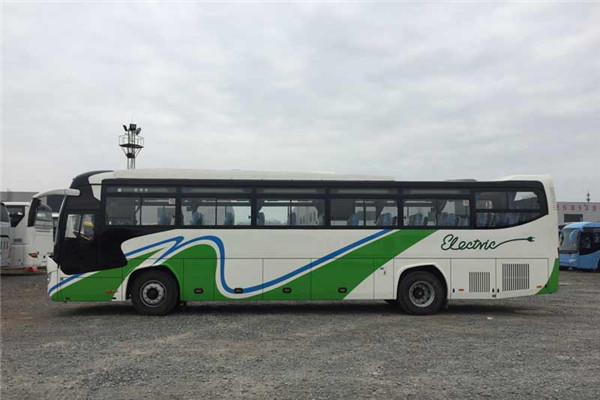 海格KLQ6122ZAE51B客车(柴油国五24-72座)
