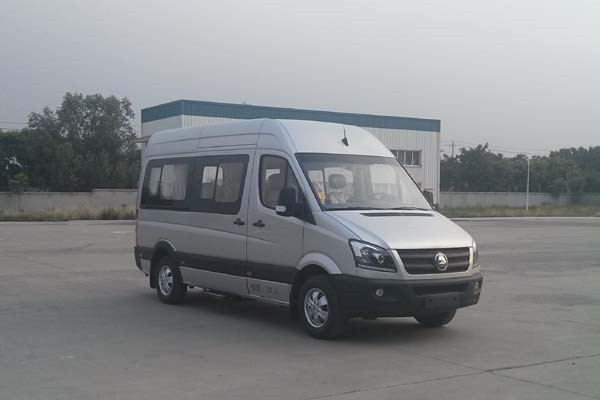 豪沃JK6610HBEVQ2客车(纯电动10座)