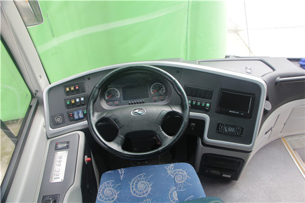 南京金龙NJL6117BEV19客车(纯电动24-53座)