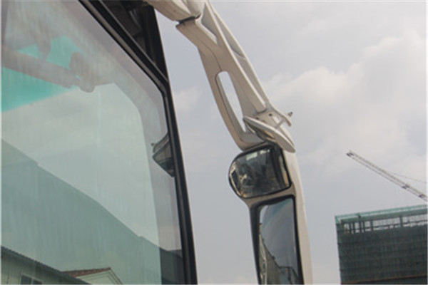 南京金龙NJL6117BEV17客车(纯电动24-53座)