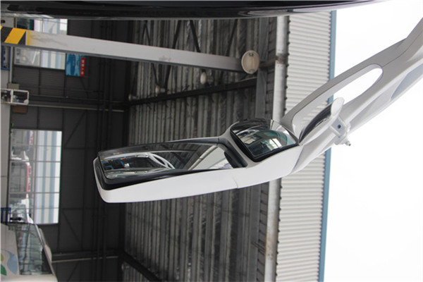 南京金龙NJL6118BEV8客车(纯电动24-53座)