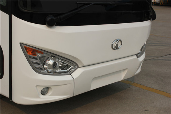 南京金龙NJL6107Y5客车(柴油国五24-55座)