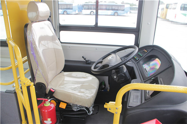 南京金龙NJL6100BEV1公交车(纯电动24-41座)