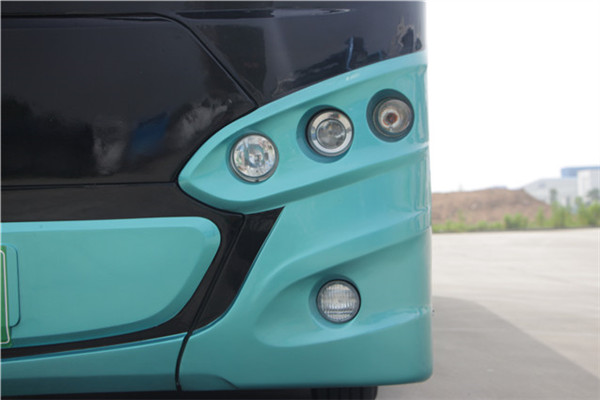 南京金龙NJL6680BEV1公交车(纯电动10-25座)