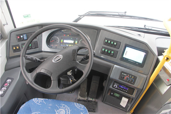 南京金龙NJL6859BEV18公交车（纯电动10-28座）