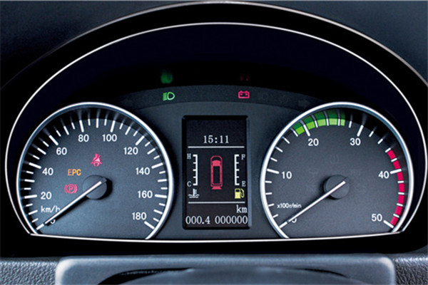 南京金龙NJL6600BEV66客车(纯电动10-18座)