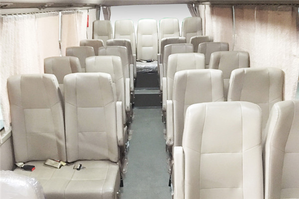 晶马JMV6820BEV5客车(纯电动24-38座)