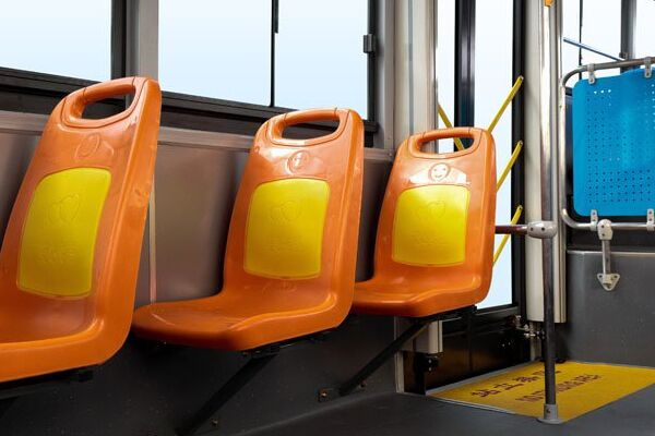 海格KLQ6692GHEV公交车(纯电动10-20座)