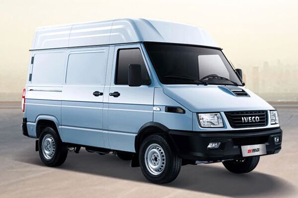 南京依维柯NJ6606AC新得意A40客车(柴油国六10-17座)