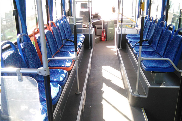 陆地方舟RQ6101GEVH2公交车(纯电动10-32座)