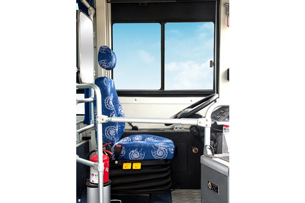 南京金龙NJL6100EV5公交车(纯电动19-37座)