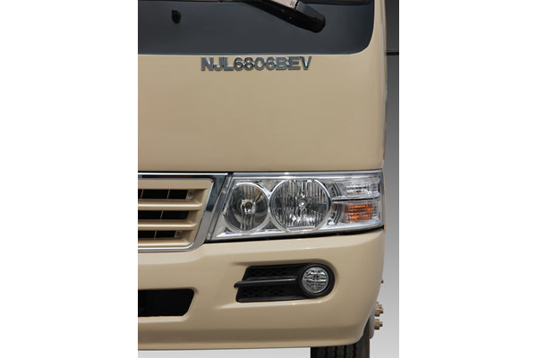 南京金龙NJL6806EV1客车(纯电动24-31座)