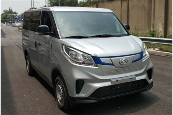 上汽大通SH6451K1BEV轻客(纯电动5-7座)