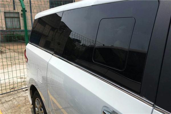 上汽大通SH6525C1D5-A轻客(柴油国五4-9座)