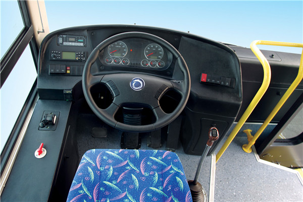 申龙SLK6939US5N5公交车(天然气国五17-35座)