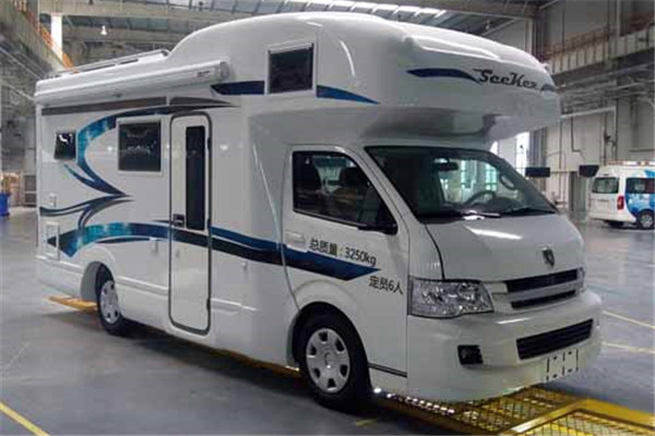 佰斯威WK5031XLJZA5旅居车(汽油国五2-6座)