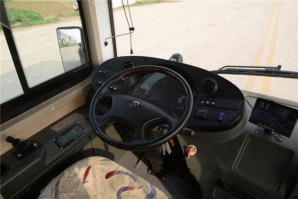 舒驰YTK6830GEV7公交车(纯电动15-31座)