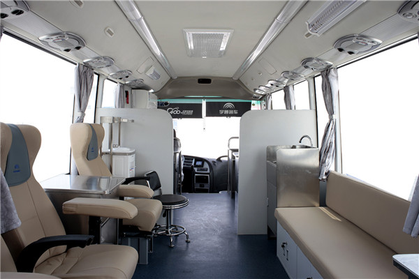 宇通ZK5126XYL5体检车（柴油国五2-9座）