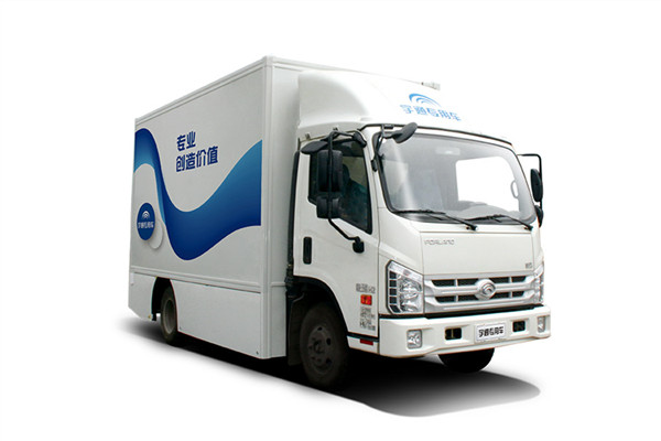 宇通ZK5043XZS5商品展示车(柴油国五3座)