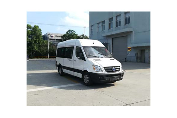 申龙SLK6606GFCEVQ客车(氢燃料电池10-14座)