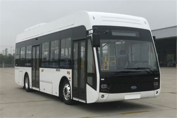南京金龙NJL6113FCEV公交车(氢燃料电池19-37座)