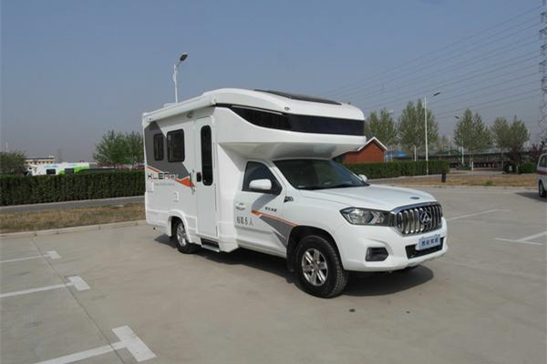 凯伦宾威ZK5036XLJ2旅居车（柴油国五2-6座）