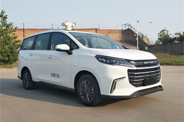 宇通ZK5025TXUD61巡逻车(汽油国六7座)