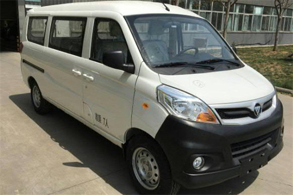 福田图雅诺BJ6455EVAA2多用途轻客(纯电动5-7座)