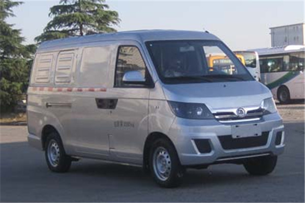 申龙SLK5032XXYBEV1厢式运输车(纯电动2-5座)