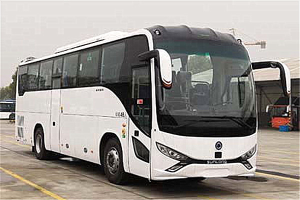 申龙SLK6106ALD6客车(柴油国六24-48座)