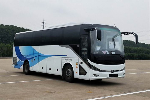 宇通ZK5167XYL16医疗车(柴油国六2-9座)
