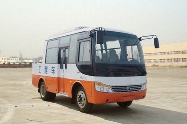 宇通ZK5082XGC15工程车(柴油国五6-9座)