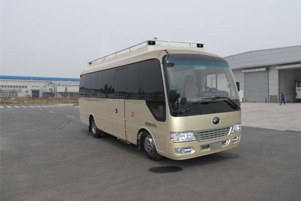 宇通ZK5060XTX5通信车(柴油国五2-9座)