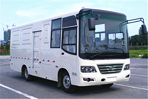 少林SLG5090XXYC5E厢式运输车(柴油国五2-6座)