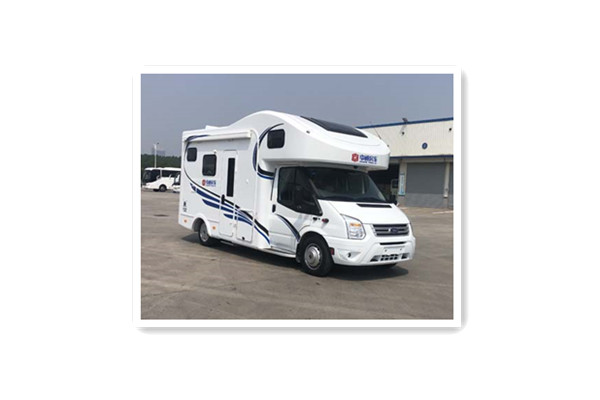 中通LCK5043XLJQ5A旅居车(柴油国五2-6座)