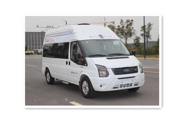 晶马JMV5041XLJ6旅居车(柴油国六2-6座)