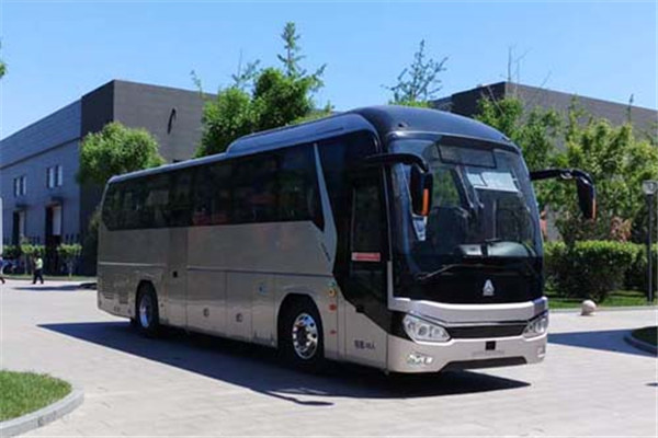 豪沃ZZ6115H5QA客车(柴油国五24-48座)