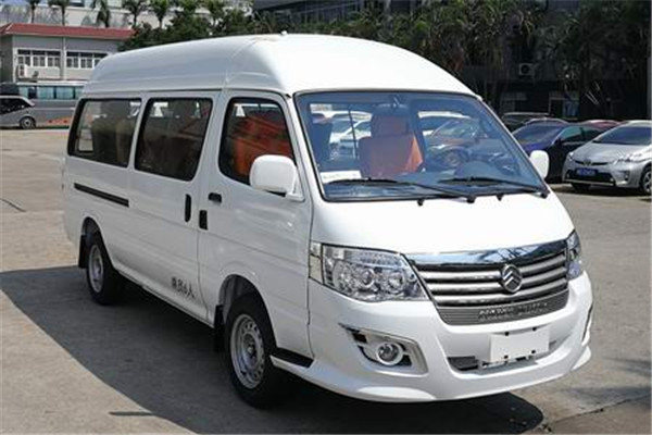 金旅XML5036XSW16商务车(汽油国六4-6座)