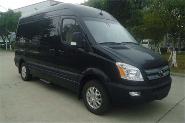金龙XMQ5040XSW05商务车(柴油国五3-9座)