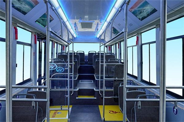 海格KLQ6856GAEVN3A低入口公交车(纯电动14-26座)